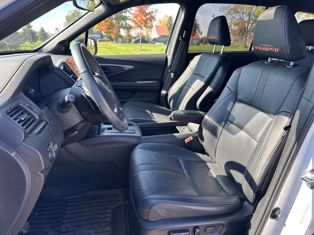 Used 2023 Honda Passport TrailSport image 16