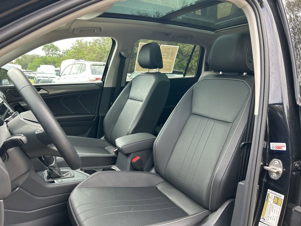 Used 2023 Volkswagen Tiguan SE image 20