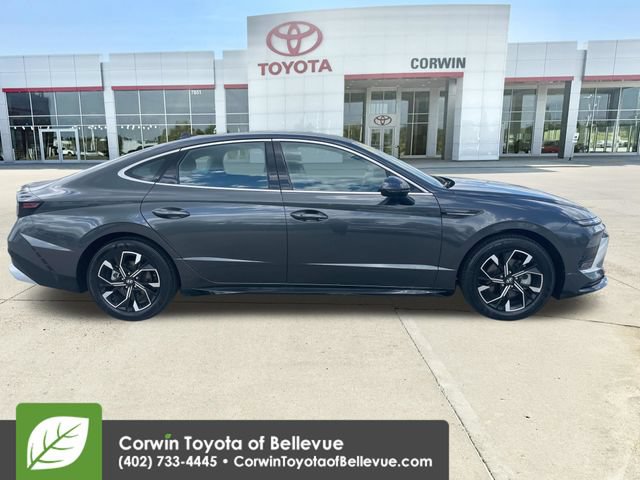 Used 2025 Hyundai Sonata SEL FWD image 6