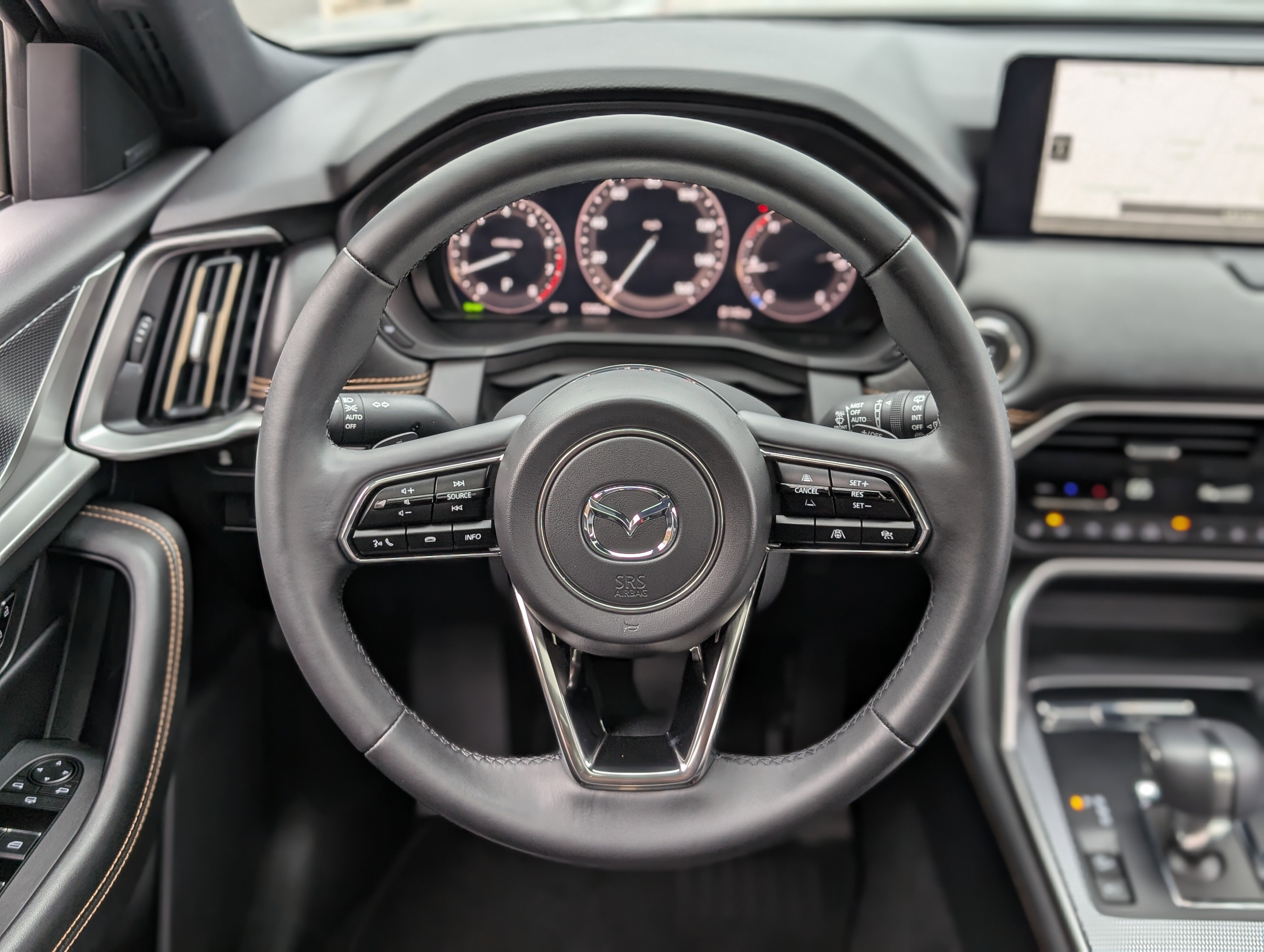 Used 2025 MAZDA CX-90 3.3 Turbo w/ Premium Plus Pkg image 27