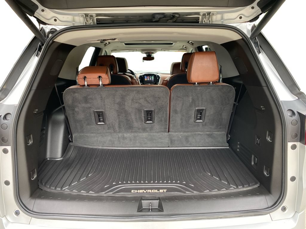 Certified 2018 Chevrolet Traverse High Country w/ LPO, 'HIT The Road' Package AWD/4WD image 13