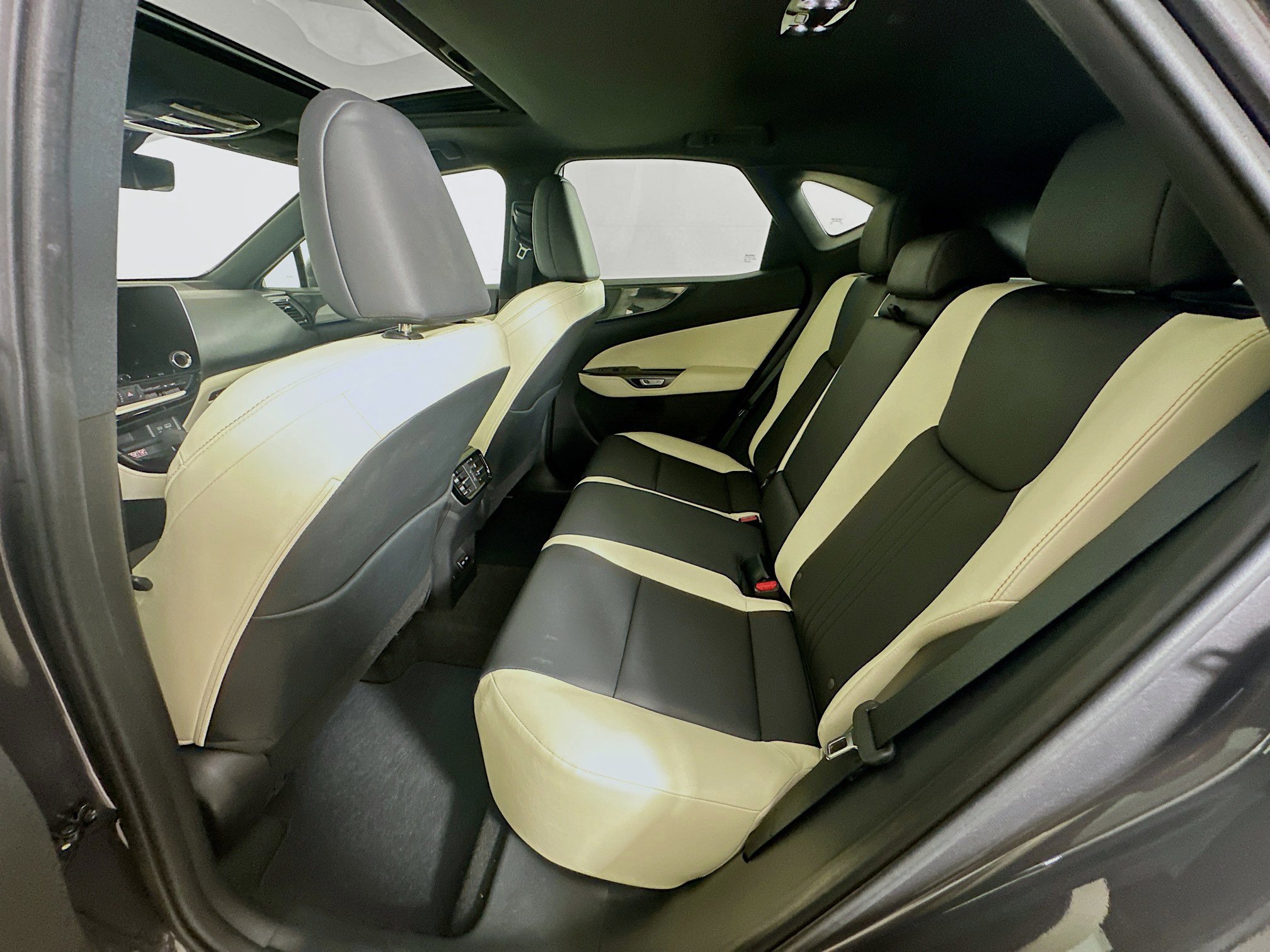 Used 2024 Lexus NX 350 AWD image 28