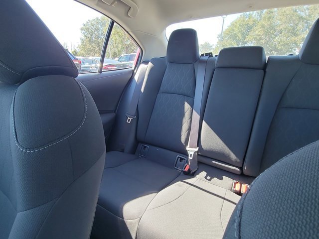 Used 2020 Toyota Corolla LE image 4