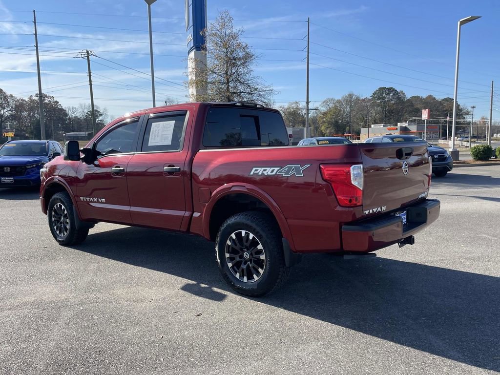 Used 2018 Nissan Titan PRO-4X w/ Pro-4x Convenience Package image 8