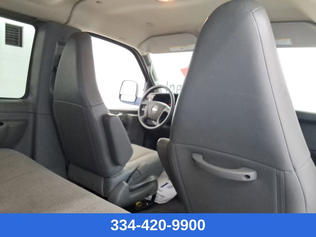 Used 2024 Chevrolet Express 3500 LT w/ LT Preferred Equipment Group image 21