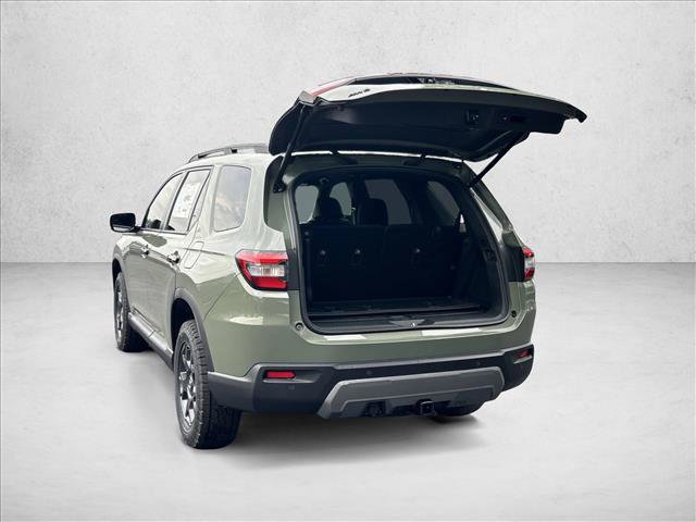 New 2026 Honda Pilot TrailSport image 9