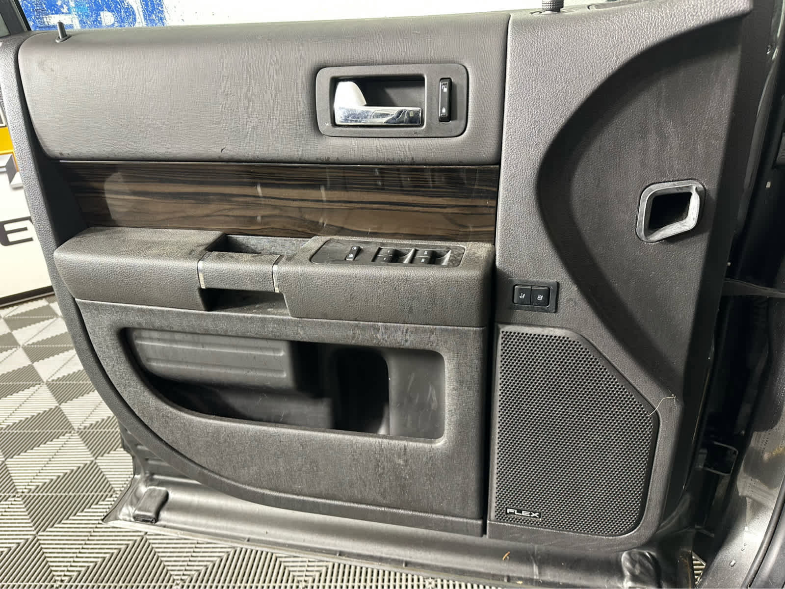 Used 2016 Ford Flex SEL w/ Equipment Group 202A image 17