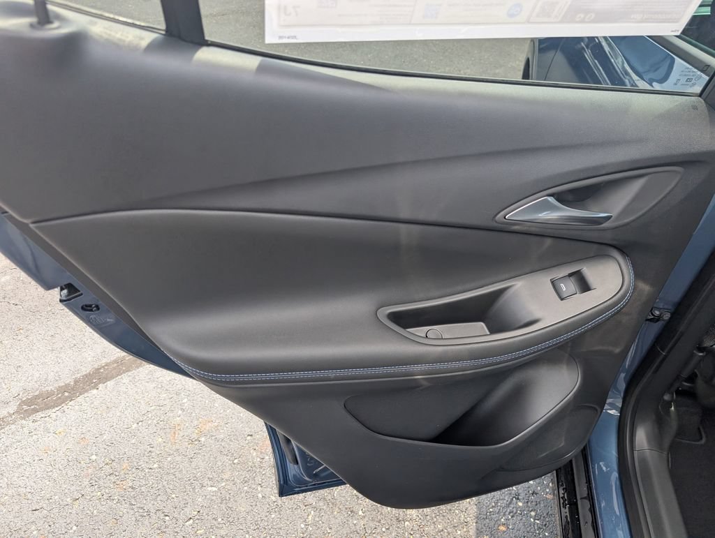 New 2026 Buick Encore GX Sport Touring FWD image 10