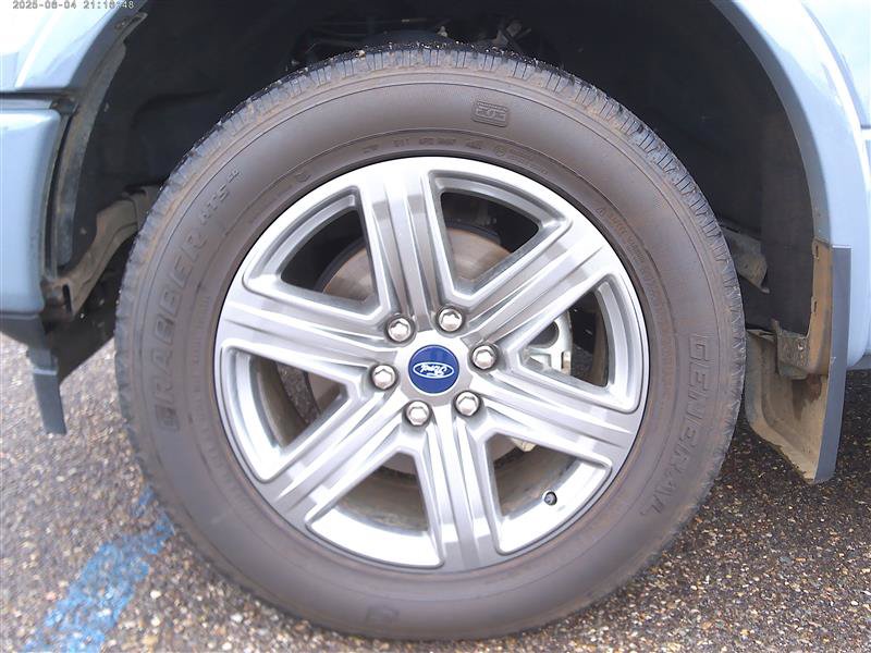 Used 2019 Ford F150 Lariat w/ Equipment Group 502A Luxury AWD/4WD image 25