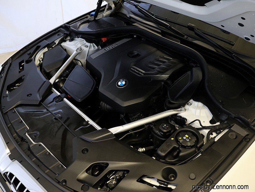 Certified 2023 BMW 530i xDrive w/ M Sport Package image 37