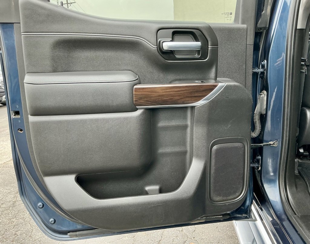 Used 2021 GMC Sierra 1500 SLT image 34