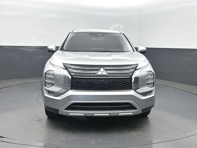 Used 2022 Mitsubishi Outlander SE AWD/4WD image 32