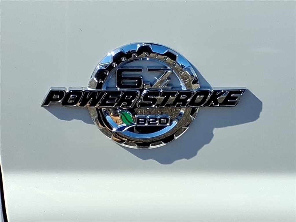 Used 2015 Ford F350 Lariat w/ Lariat Ultimate Package image 10