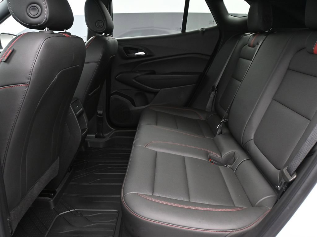 Used 2024 Chevrolet Trax RS w/ Driver Confidence Package image 11