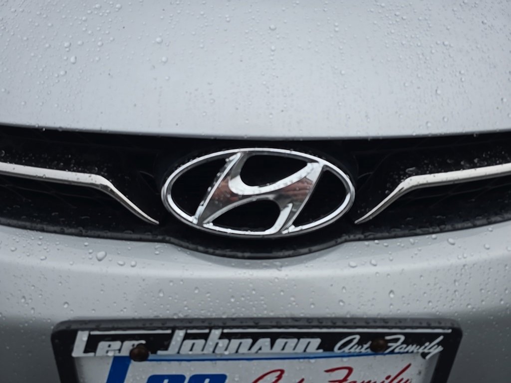 Used 2013 Hyundai Elantra Limited image 30