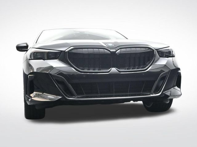 New 2027 BMW 550e xDrive w/ Executive Package AWD/4WD image 43