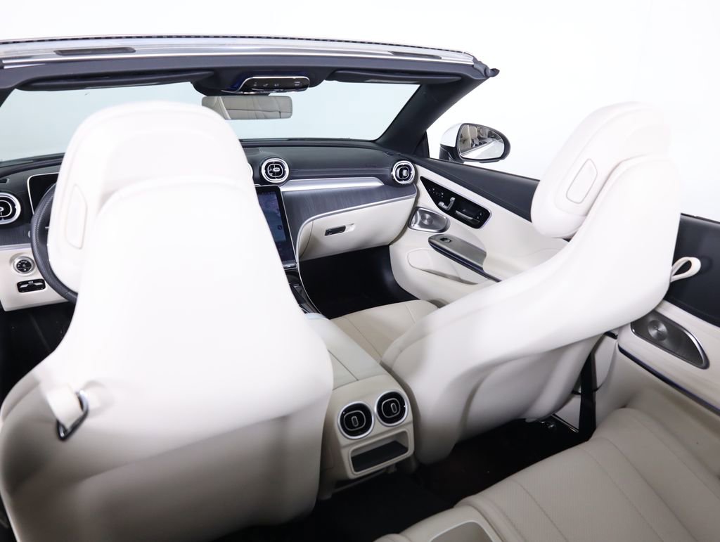 Certified 2025 Mercedes-Benz CLE 450 4MATIC Cabriolet image 56