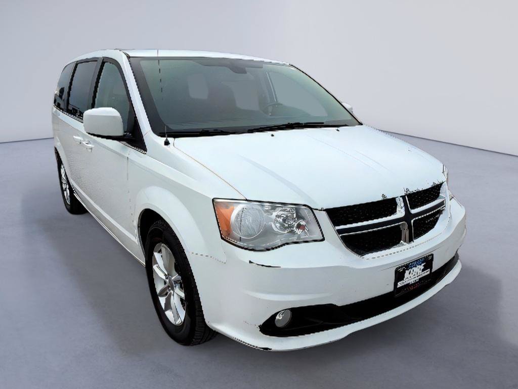 Used 2018 Dodge Grand Caravan SXT FWD image 3