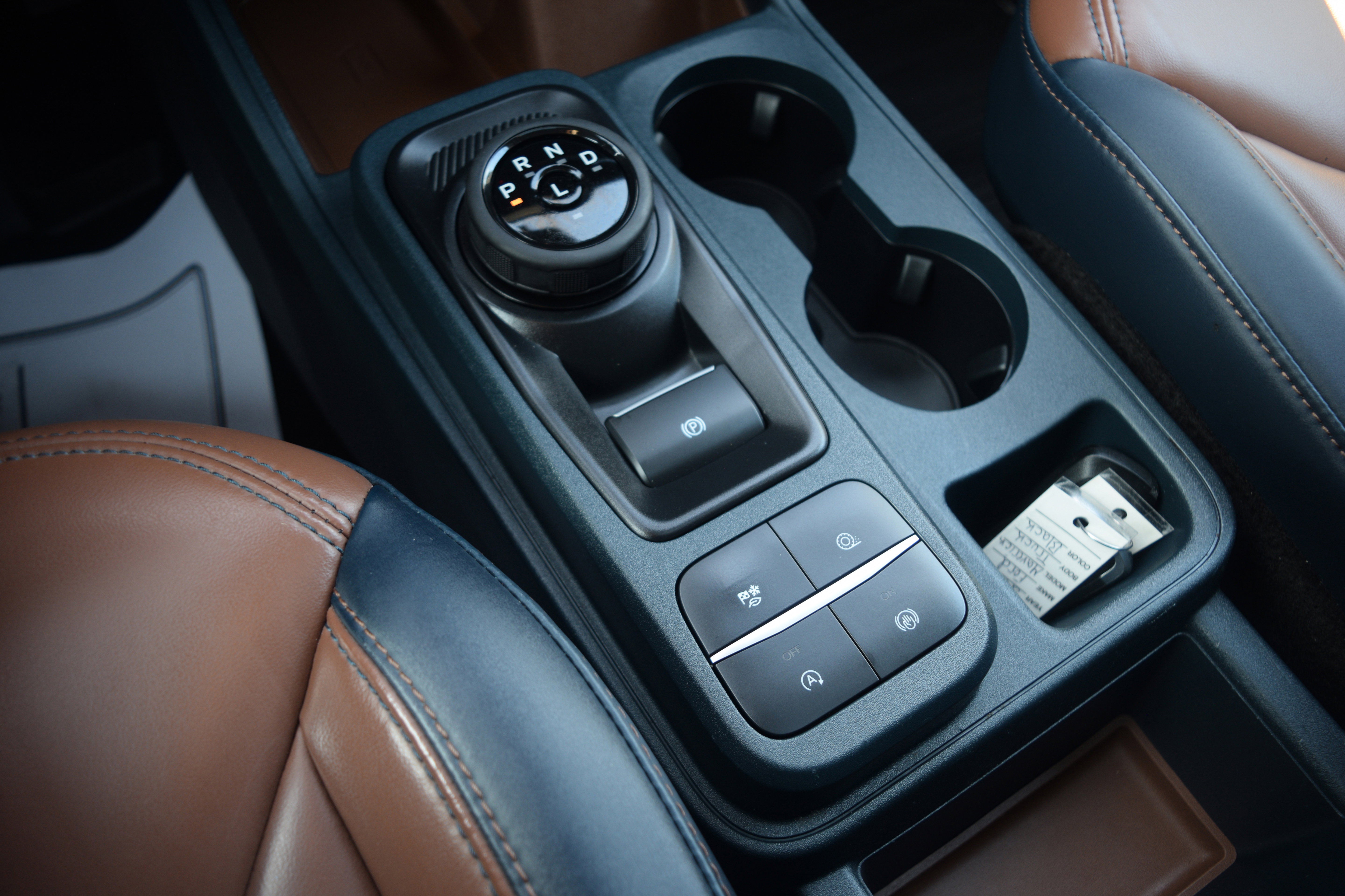 Used 2022 Ford Maverick Lariat w/ Lariat Luxury Package image 12