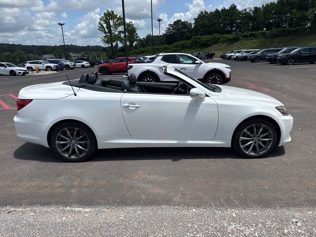 Used 2013 Lexus IS 250C w/ Luxury Pkg RWD image 4