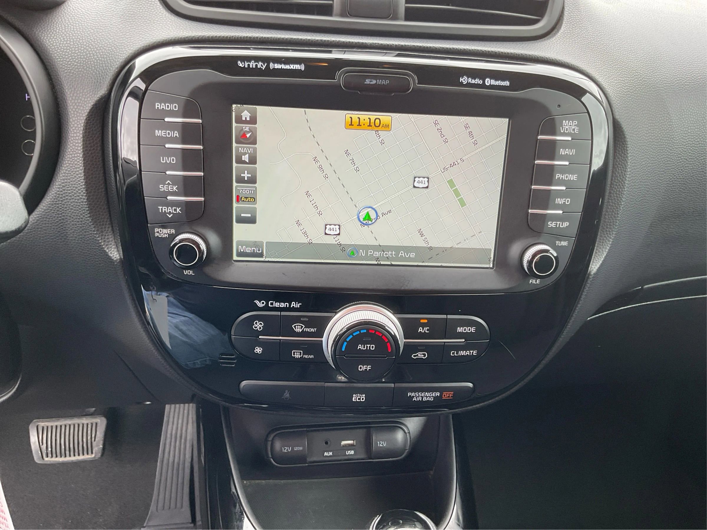 Used 2016 Kia Soul + w/ Audio Package FWD image 12