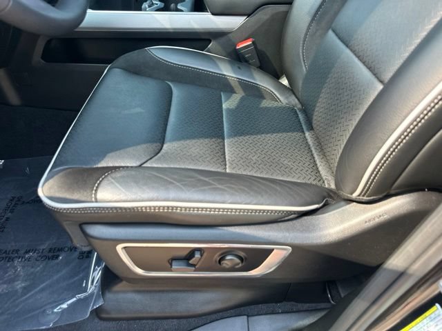 Used 2026 RAM 1500 Laramie w/ Night Edition AWD/4WD image 28