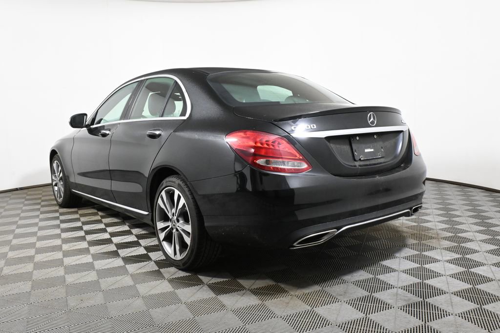 Used 2018 Mercedes-Benz C 300 4MATIC Sedan image 5