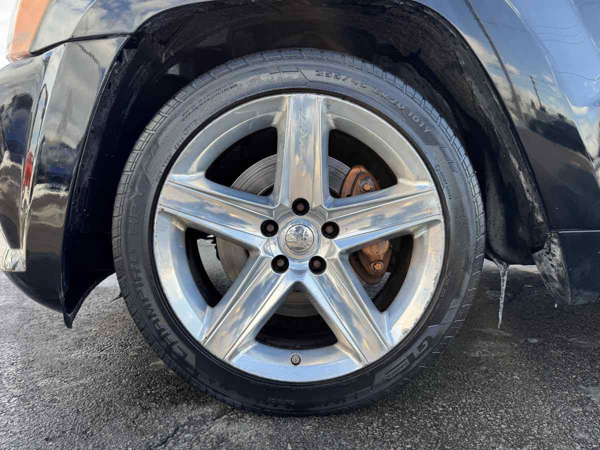 Used 2008 Jeep Grand Cherokee SRT8 w/ SRT Option Group II image 9