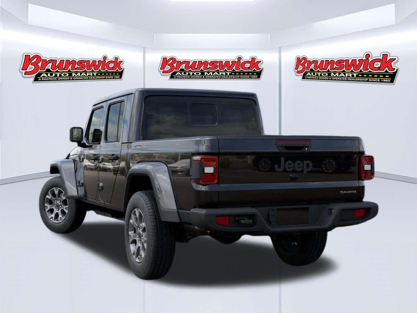 New 2026 Jeep Gladiator Sport AWD/4WD image 3