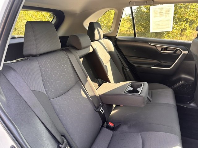 Used 2024 Toyota RAV4 XLE image 21