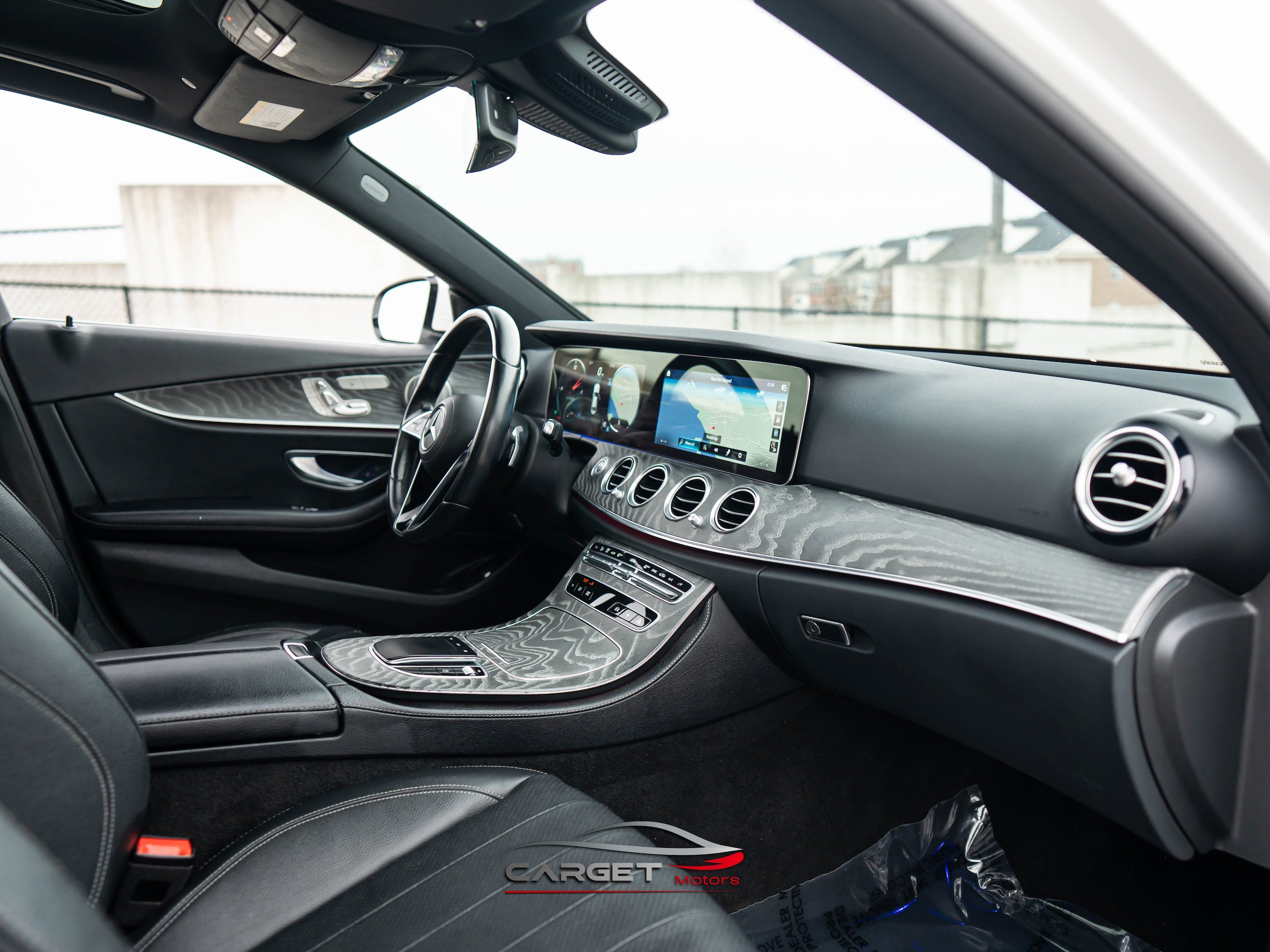 Used 2021 Mercedes-Benz E 350 Sedan w/ Premium Package image 15