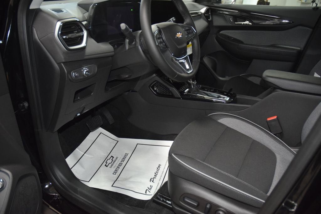 New 2026 Chevrolet TrailBlazer LT w/ Convenience Package AWD/4WD image 36
