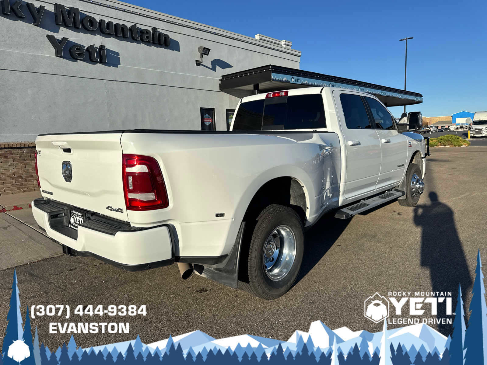Used 2024 RAM 3500 Laramie image 3