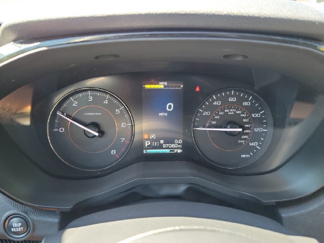 Used 2020 Subaru Crosstrek 2.0i AWD/4WD image 18