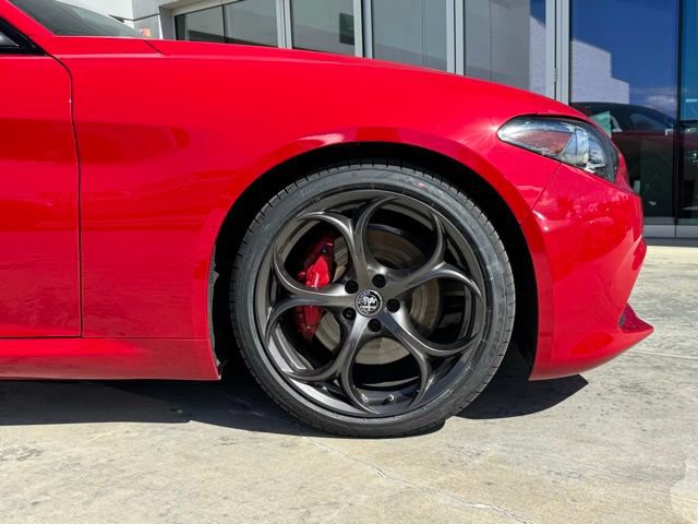 Used 2021 Alfa Romeo Giulia Ti Sport image 9