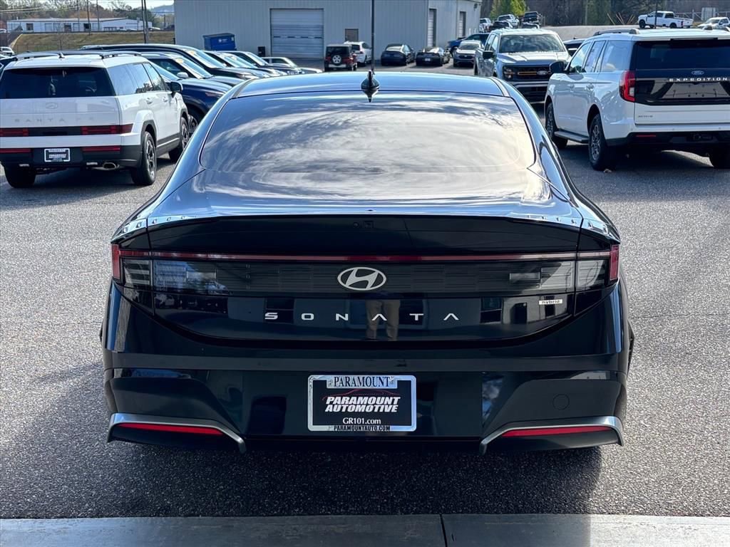 Used 2024 Hyundai Sonata SEL FWD image 25