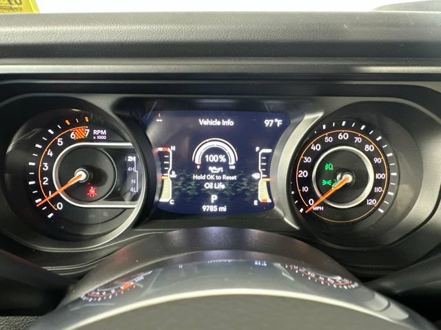 Used 2025 Jeep Wrangler Unlimited Sahara AWD/4WD image 20