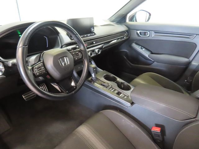 Used 2025 Honda Civic Sport image 4