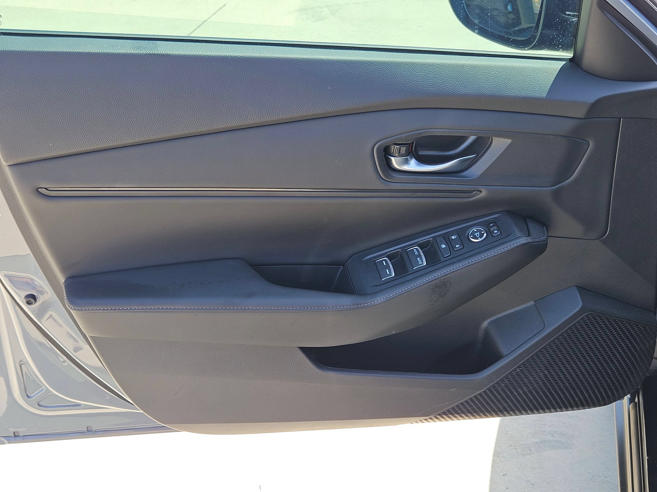 Used 2026 Honda Accord Sport image 11
