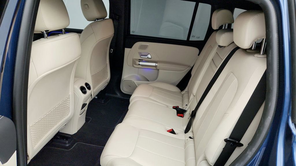 Used 2023 Mercedes-Benz EQB 250+ image 19