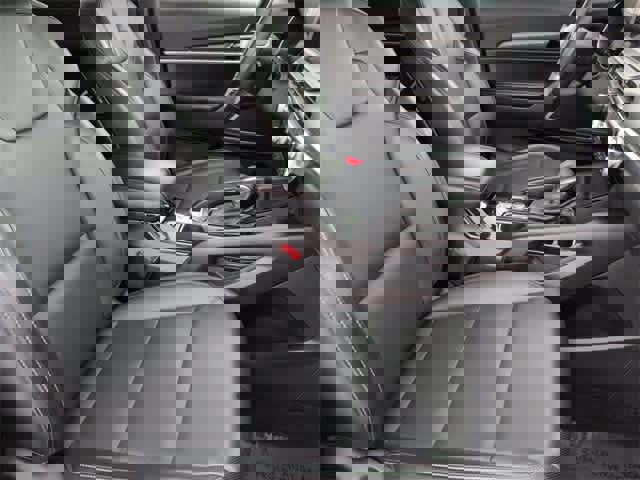 Used 2022 Kia Telluride LX image 24