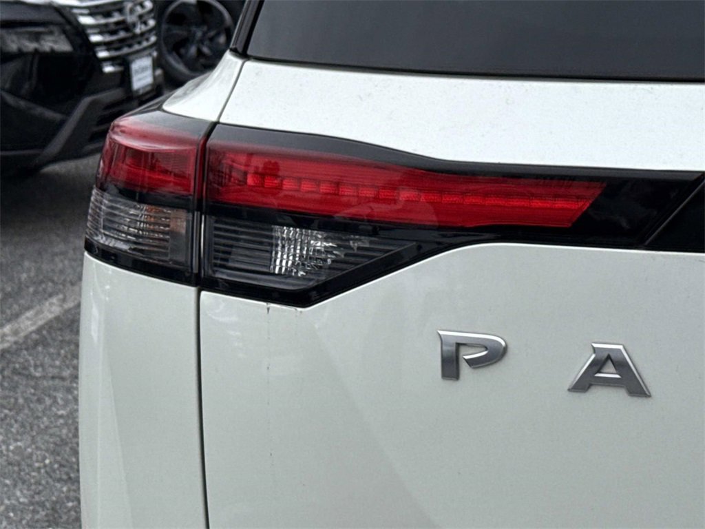 Certified 2022 Nissan Pathfinder SL w/ SL Premium Package image 27