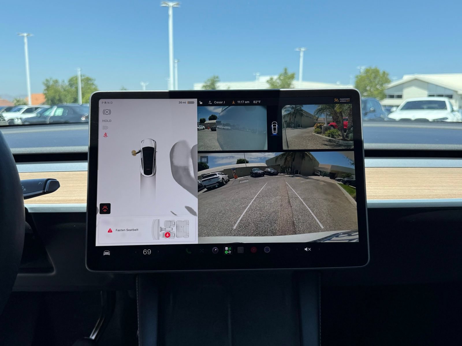 Used 2024 Tesla Model Y Long Range AWD/4WD image 29