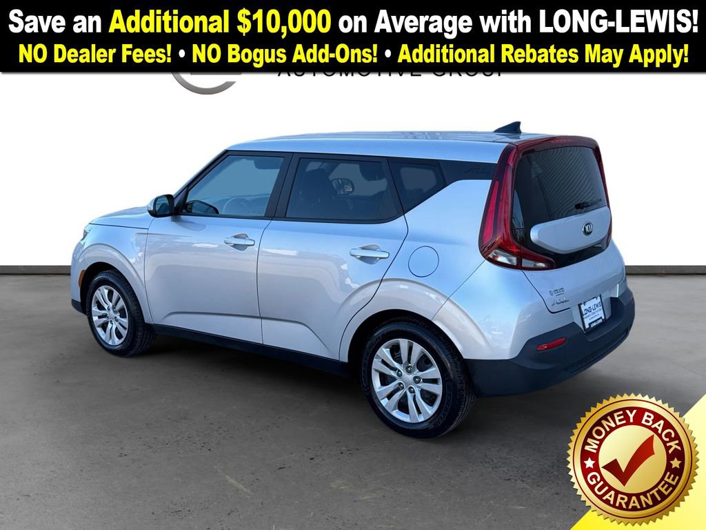 Used 2021 Kia Soul LX image 4