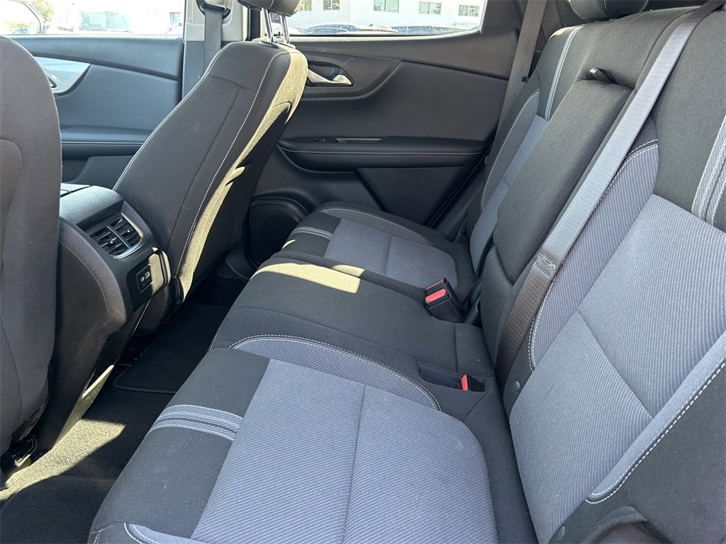 Used 2025 Chevrolet Blazer LT image 14