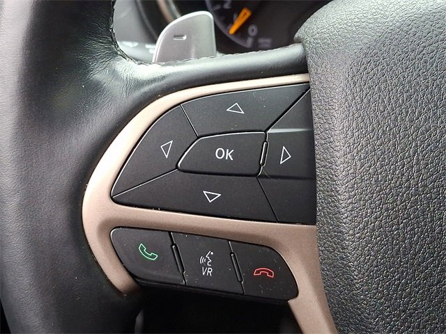 Used 2014 Jeep Grand Cherokee Overland w/ Advanced Technology Group image 23