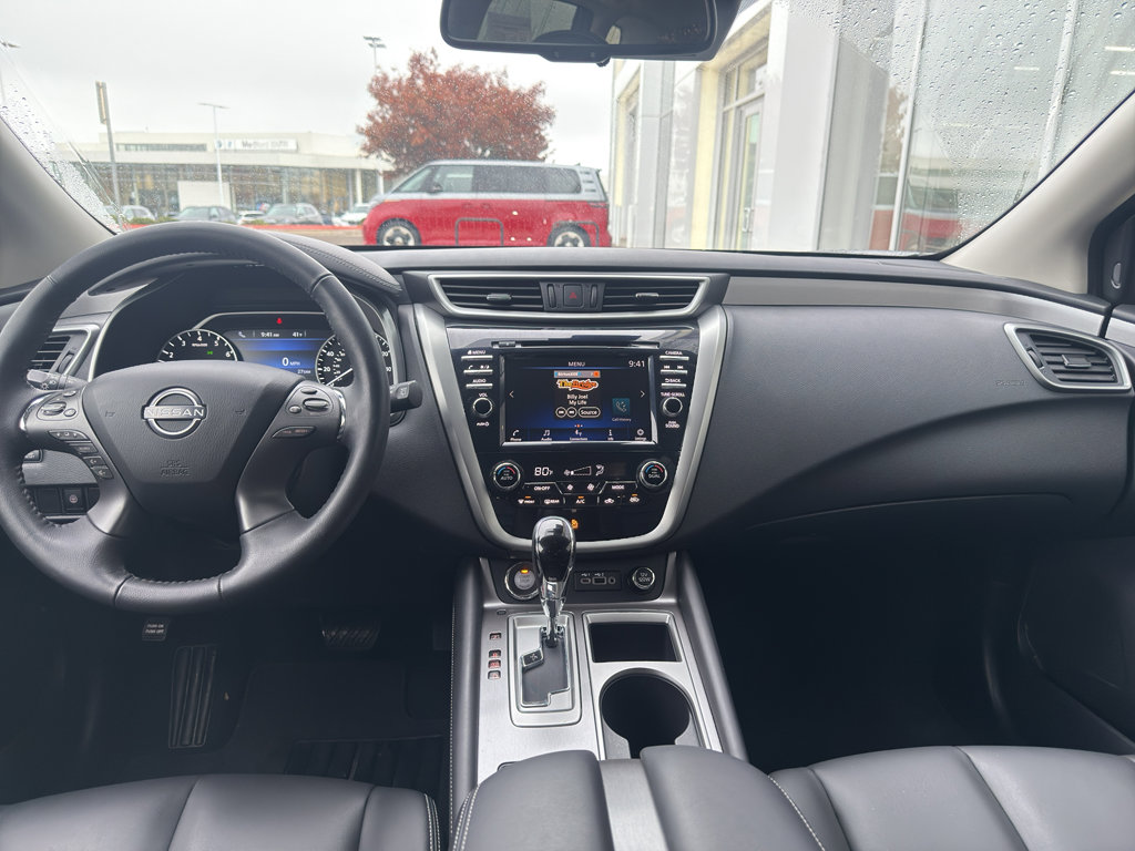 Used 2023 Nissan Murano SV image 14