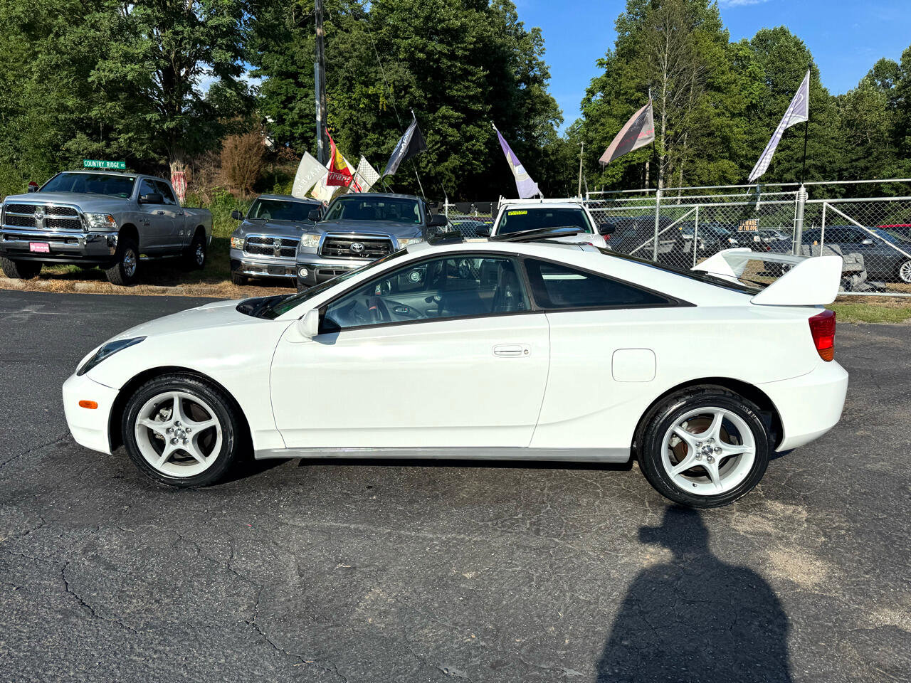 Used 2000 Toyota Celica GT-S image 4