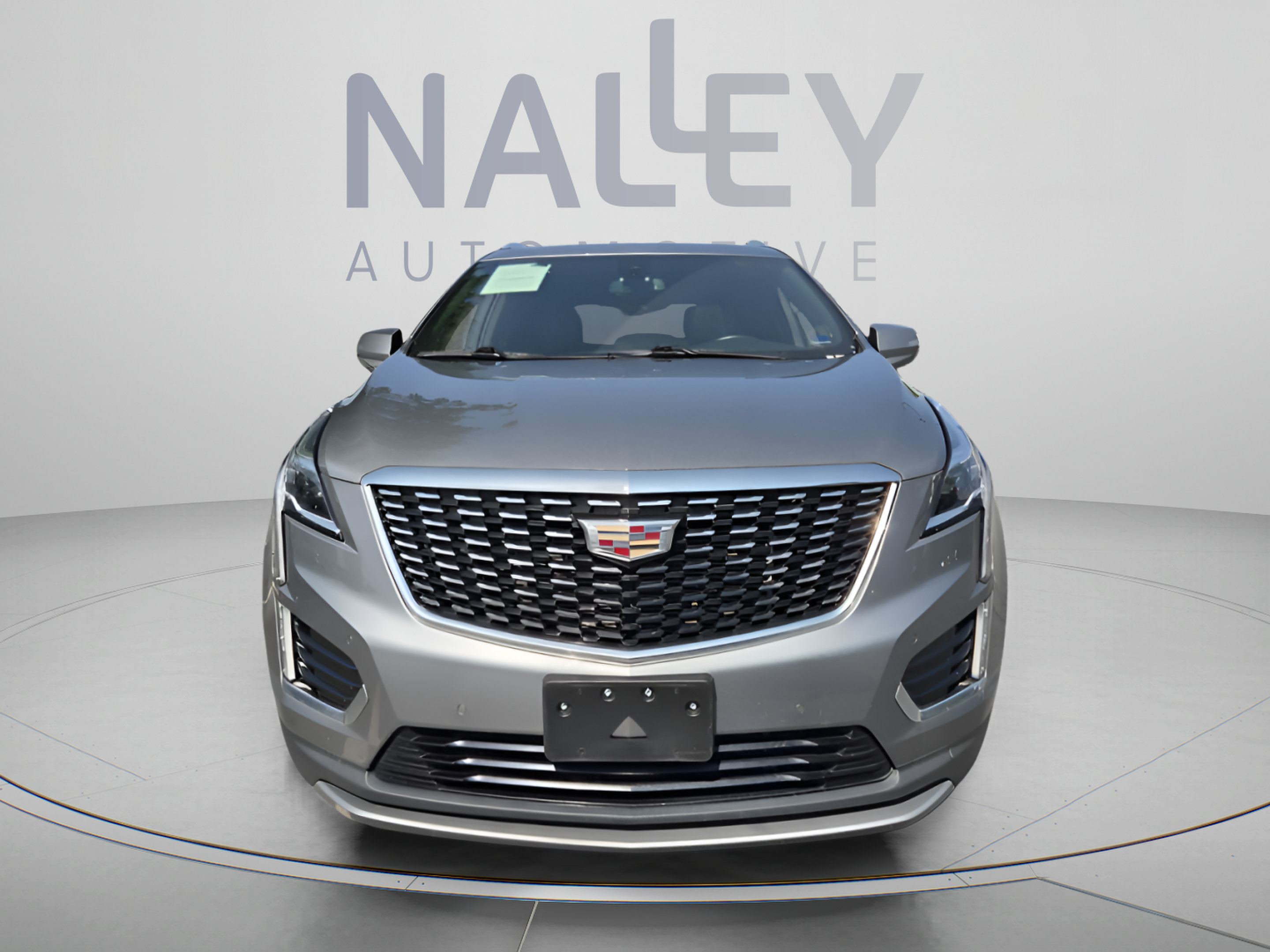 Used 2023 Cadillac XT5 Premium Luxury FWD image 8