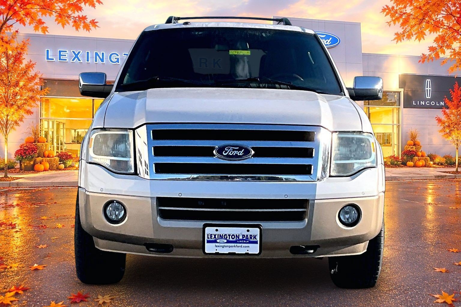 Used 2014 Ford Expedition King Ranch AWD/4WD image 2